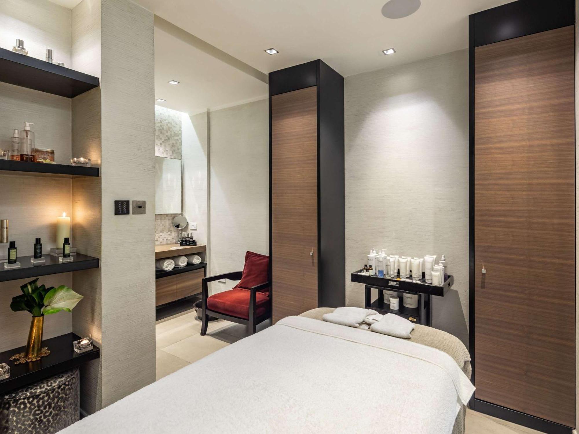 60 Hyde Park Gate Hotel London Eksteriør billede